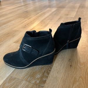 Franco Sarto black wedge booties 7.5